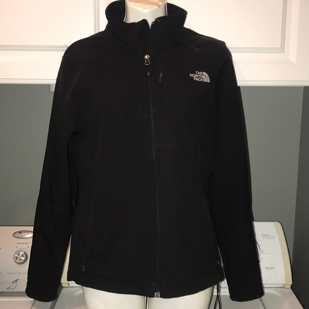 North face TNF Apex size Medium